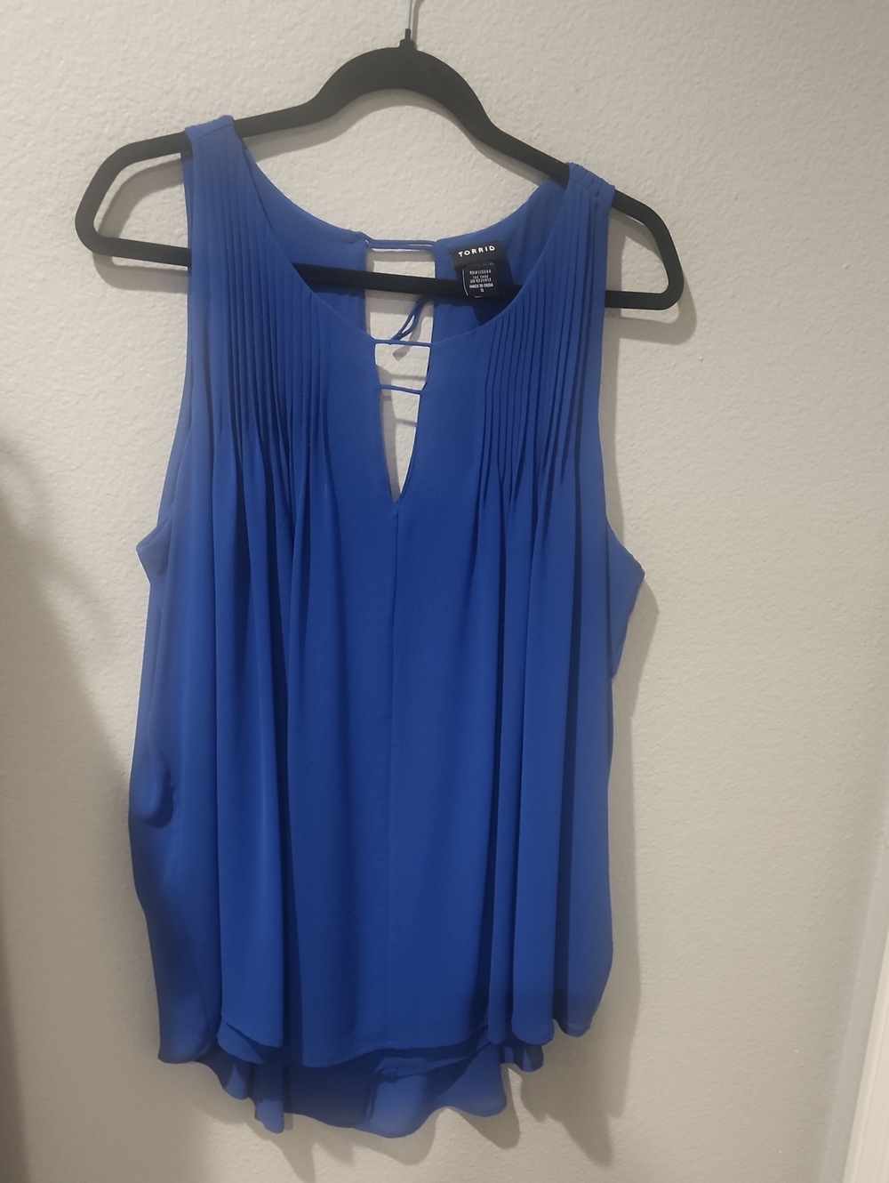 torrid Cobalt Blue Pleated Keyhole Sleeveless Camisole